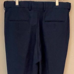 Haggar Men's Premium Comfort Flat Front Dress Pant 34X32 Navy